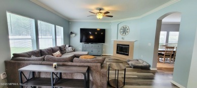 Live in Oakleaf Plantation in a very spacious home with a on Eagle Landing Golf Club in Florida - for sale on GolfHomes.com, golf home, golf lot