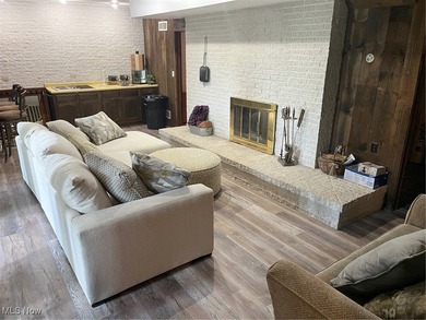 Looking for a change in lifestyle? Welcome to 39 Pueblo Trail on Lake Mohawk Golf Club in Ohio - for sale on GolfHomes.com, golf home, golf lot