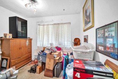 Charming 3-bed, 2-bath home in East Pompano Beach, just minutes on Pompano Beach Golf Course  in Florida - for sale on GolfHomes.com, golf home, golf lot