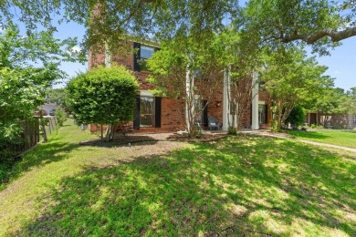 This splendid two-story home boasts four bedrooms and two and a on Los Rios Country Club in Texas - for sale on GolfHomes.com, golf home, golf lot