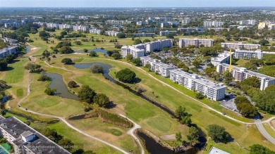 Welcome home! Very bright and updated unit with amazing natural on Palm-Aire Country Club and Resort - Palms in Florida - for sale on GolfHomes.com, golf home, golf lot