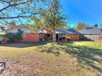 A CHARMING HOME IN THE HEART OF NORTH CENTRAL OKLAHOMA CITY! on Oklahoma City Golf and Country Club in Oklahoma - for sale on GolfHomes.com, golf home, golf lot