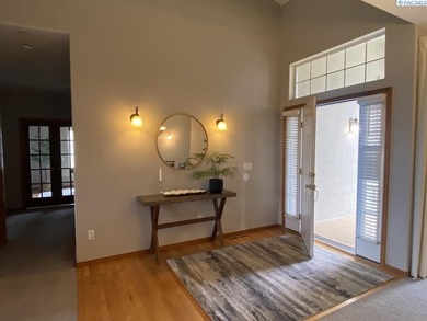 MLS# 290013 This stunning 3-bedroom home is located in a on Horn Rapids Golf Club in Washington - for sale on GolfHomes.com, golf home, golf lot