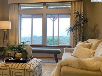 MLS# 290013 This stunning 3-bedroom home is located in a on Horn Rapids Golf Club in Washington - for sale on GolfHomes.com, golf home, golf lot