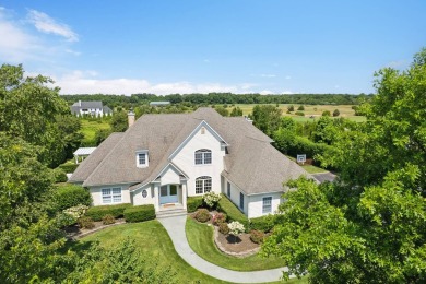 Fully furnished, nearly 6,000 square foot, recently renovated on Laurel Links Country Club in New York - for sale on GolfHomes.com, golf home, golf lot