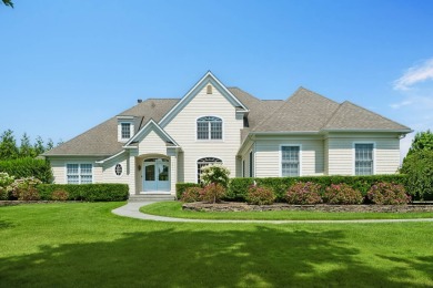 Fully furnished, nearly 6,000 square foot, recently renovated on Laurel Links Country Club in New York - for sale on GolfHomes.com, golf home, golf lot