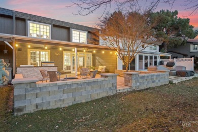 Overlooking the award-winning Hillcrest Golf Course, this fully on Hillcrest Country Club, Inc. in Idaho - for sale on GolfHomes.com, golf home, golf lot