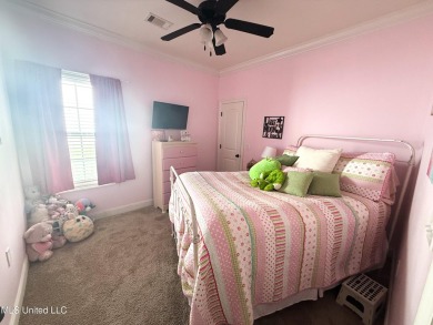 This METICULOUSLY maintained home features a welcoming front on Castlewoods Golf Club in Mississippi - for sale on GolfHomes.com, golf home, golf lot