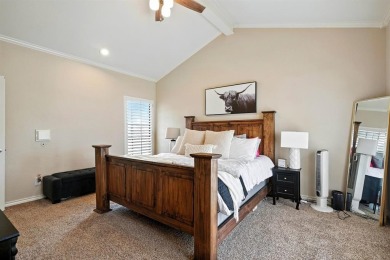Newly updated Tamarisk gem in Fairway Oaks! This spacious on Abilene Country Club - South Course in Texas - for sale on GolfHomes.com, golf home, golf lot