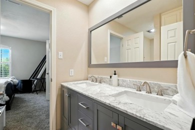 Newly updated Tamarisk gem in Fairway Oaks! This spacious on Abilene Country Club - South Course in Texas - for sale on GolfHomes.com, golf home, golf lot
