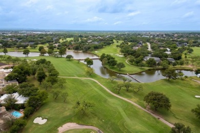 Newly updated Tamarisk gem in Fairway Oaks! This spacious on Abilene Country Club - South Course in Texas - for sale on GolfHomes.com, golf home, golf lot
