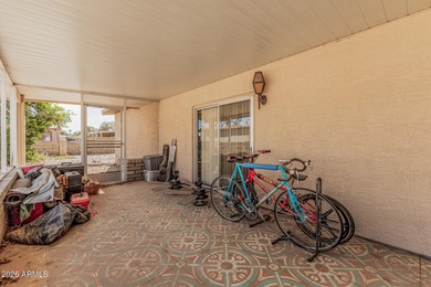 NEW PLUMBING THROUGHOUT- AC 3 YEARS OLD-GAS STOVE-OPEN SPACIOUS on Sun Lakes Country Club in Arizona - for sale on GolfHomes.com, golf home, golf lot