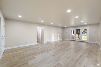 This home has THE best set up with its main-floor living on Alpine Country Club in Utah - for sale on GolfHomes.com, golf home, golf lot