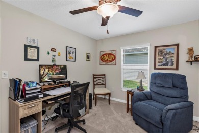 Like-New, PRICED TO SELL! Modern Affordable Low-Maintenance on Arlington Ridge Golf Club in Florida - for sale on GolfHomes.com, golf home, golf lot
