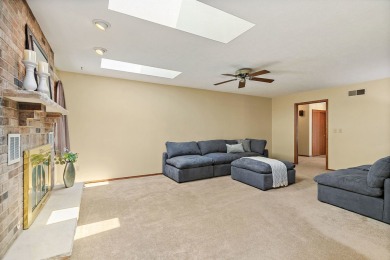IN RECEIPT OF MULTIPLE OFFERS. SELLERS REQUEST SUBMISSION on Buena Vista Golf Course in Illinois - for sale on GolfHomes.com, golf home, golf lot