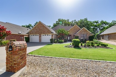 CHARMING DOWNSIZE HOME on quiet cul-de-sac in the heart of Pecan on Nutcracker Golf Club in Texas - for sale on GolfHomes.com, golf home, golf lot