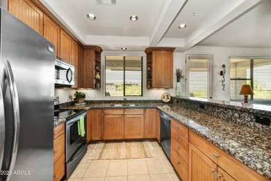 Desert Oasis! This RARE end unit golf villa offers 2 bdrms & 2 on Legend Trail Golf Club in Arizona - for sale on GolfHomes.com, golf home, golf lot