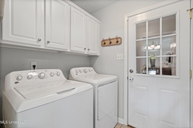 This well-maintained 1,780 square foot home is located in the on Wedgewood Golfers Club in Mississippi - for sale on GolfHomes.com, golf home, golf lot