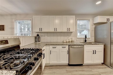 Amazing opportunity in East Lake Terrace! This beautifully on East Lake Golf Club in Georgia - for sale on GolfHomes.com, golf home, golf lot