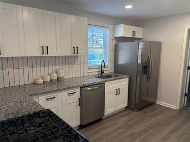 Amazing opportunity in East Lake Terrace! This beautifully on East Lake Golf Club in Georgia - for sale on GolfHomes.com, golf home, golf lot