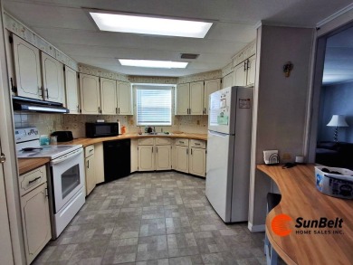 Turn-Key 2BR/2BA BRIG Home | 1,100 Sq. Ft. | Golf Course View | on Rolling Greens Executive Golf Community in Florida - for sale on GolfHomes.com, golf home, golf lot