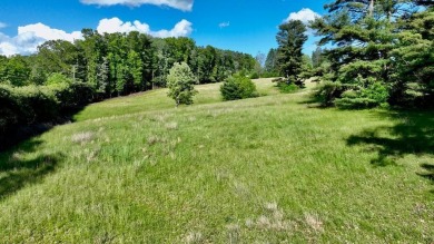 Amazing 6.051 land tract in the Coolest Town in America. This on Lewisburg Elks Country Club in West Virginia - for sale on GolfHomes.com, golf home, golf lot