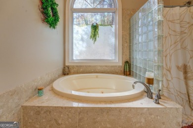 Completely renovated lake front turn-key luxury home in Turtle on Turtle Cove Golf Course in Georgia - for sale on GolfHomes.com, golf home, golf lot