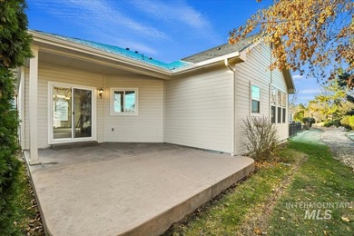 Beautifully maintained single-level home in a desirable Nampa on Ridgecrest Golf Course in ID - for sale on GolfHomes.com, golf home, golf lot