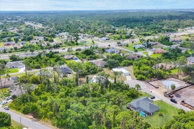 Beautiful POOL Home close distance to Warm Mineral Springs and on Bobcat Trail Golf Club in Florida - for sale on GolfHomes.com, golf home, golf lot