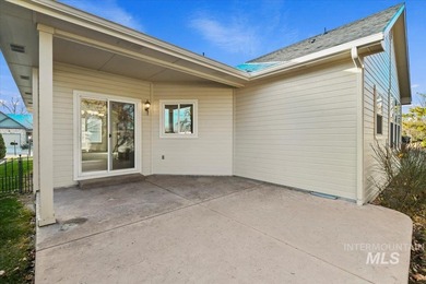 Beautifully maintained single-level home in a desirable Nampa on Ridgecrest Golf Course in ID - for sale on GolfHomes.com, golf home, golf lot