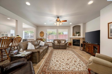 Tucked into Loden Greens, in the middle of Canyon Lakes.  Step on Canyon Lakes Golf Course in Washington - for sale on GolfHomes.com, golf home, golf lot