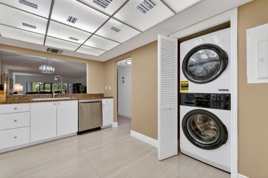 Beautiful 2 Bedroom, 2 Bathroom 1st Floor Condo Overlooking the on Meadowood Golf and Tennis Club in Florida - for sale on GolfHomes.com, golf home, golf lot