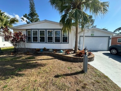 This beautiful 2-bedroom, 2-bathroom Barrington home is being on Del Tura Golf and Country Club in Florida - for sale on GolfHomes.com, golf home, golf lot