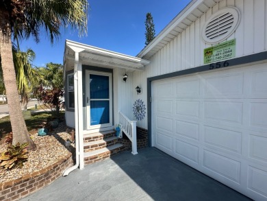 This beautiful 2-bedroom, 2-bathroom Barrington home is being on Del Tura Golf and Country Club in Florida - for sale on GolfHomes.com, golf home, golf lot