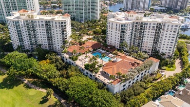 Bright and spacious penthouse in Turnberry Village with soaring on Turnberry Isle Resort and Club in Florida - for sale on GolfHomes.com, golf home, golf lot