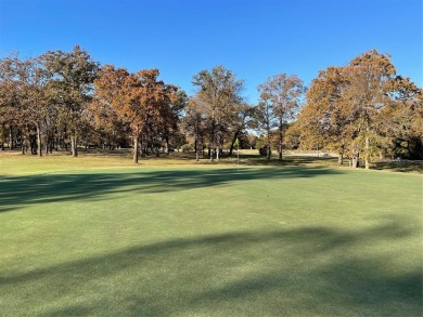 This just over 1-acre build-to-suit lot can be subdivided and on Pinnacle Golf and Boat Club in Texas - for sale on GolfHomes.com, golf home, golf lot