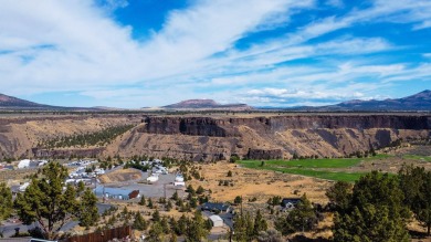 Reside right on the canyon rim with unbelievable canyon views on Crooked River Ranch Golf Club in Oregon - for sale on GolfHomes.com, golf home, golf lot