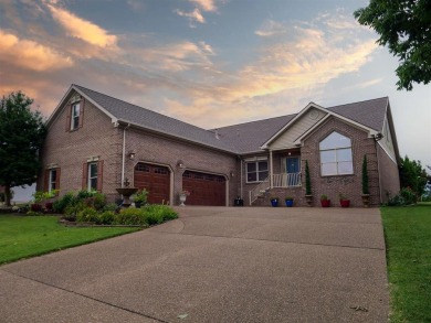 Discover the elegance of this spacious 3-bedroom, 3-bathroom on The Summit Country Club in Kentucky - for sale on GolfHomes.com, golf home, golf lot