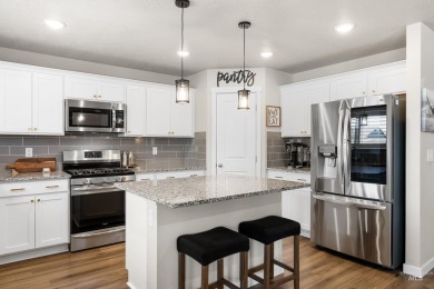 Welcome to 3150 N Cherry Grove Way in Star's sought-after on River Birch Golf Course in Idaho - for sale on GolfHomes.com, golf home, golf lot