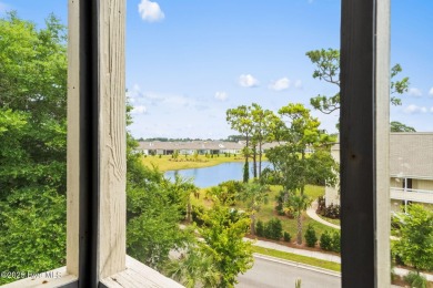 This beautifully maintained, open-concept condo is a must-see! on Possum Trot Golf Course in South Carolina - for sale on GolfHomes.com, golf home, golf lot