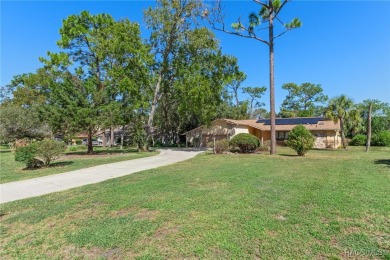 Welcome to this beautiful 3-bedroom, 2-bathroom home located in on Sugarmill Woods Golf and Country Club in Florida - for sale on GolfHomes.com, golf home, golf lot
