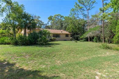 Welcome to this beautiful 3-bedroom, 2-bathroom home located in on Sugarmill Woods Golf and Country Club in Florida - for sale on GolfHomes.com, golf home, golf lot