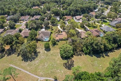 Welcome to this beautiful 3-bedroom, 2-bathroom home located in on Sugarmill Woods Golf and Country Club in Florida - for sale on GolfHomes.com, golf home, golf lot