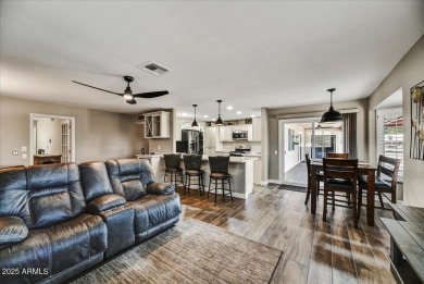 Beautiful move-in ready San Franciscan on the Briarwood Golf on Briarwood Country Club in Arizona - for sale on GolfHomes.com, golf home, golf lot