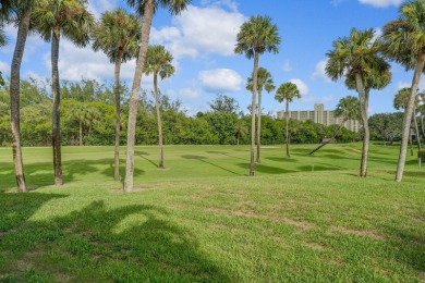 Welcome to The Estuary at Jupiter Dunes. This 2-bedroom, 2 on Jupiter Dunes Golf Course in Florida - for sale on GolfHomes.com, golf home, golf lot