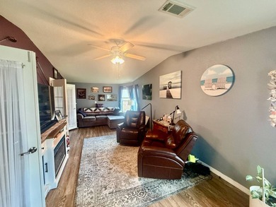 Beautifully maintained, unique, spacious open floorplan, located on Water Oak Country Club Estates in Florida - for sale on GolfHomes.com, golf home, golf lot