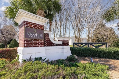 MOTIVATED SELLER! Must see this 2-bedroom/2-bathroom top floor on World Tour Golf Links in South Carolina - for sale on GolfHomes.com, golf home, golf lot
