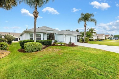 NEW PRICE, NEW PRICE.  WOW, GREAT PRICE!!  LOVELY Magnolia / on Oakleigh Executive Golf Course in Florida - for sale on GolfHomes.com, golf home, golf lot