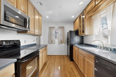 UNM North Campus Prime Location. Just minutes to UNM Law School on North Course - University of New Mexico  in New Mexico - for sale on GolfHomes.com, golf home, golf lot