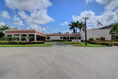 Welcome to this charming 2 bed 2 bath condo located on the top on Forest Oaks Golf Club in Florida - for sale on GolfHomes.com, golf home, golf lot